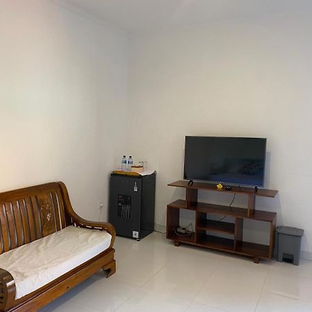 Manis Guest House 세미냑 외부 사진