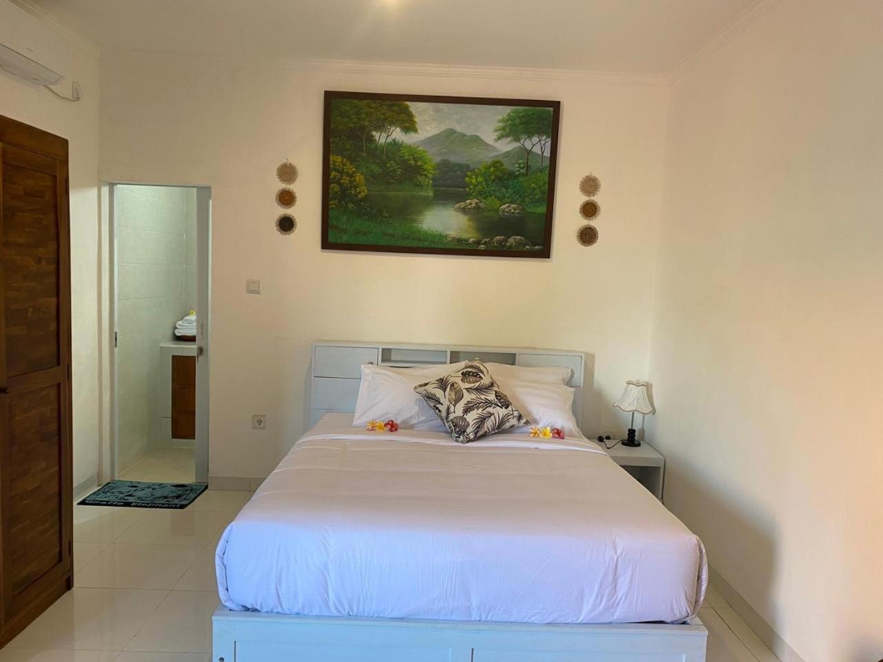 Manis Guest House 세미냑 외부 사진