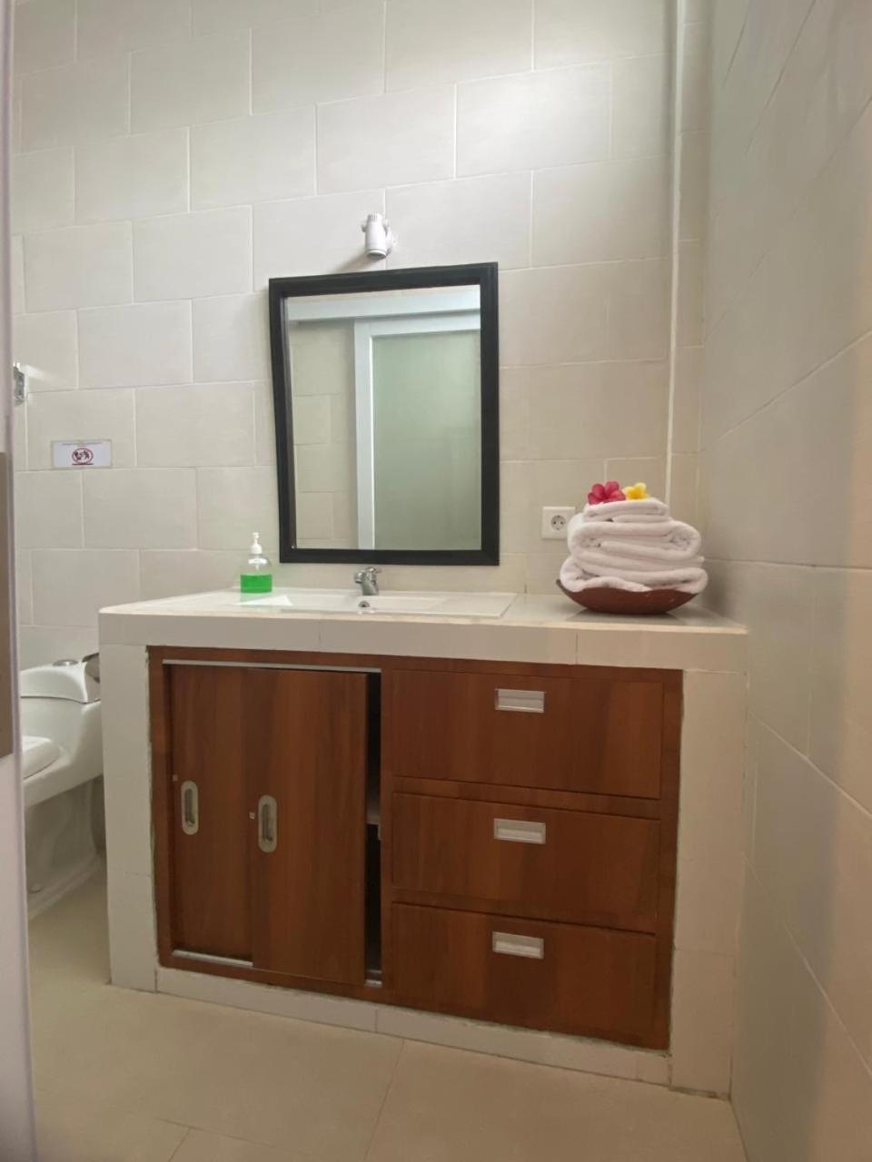 Manis Guest House 세미냑 외부 사진