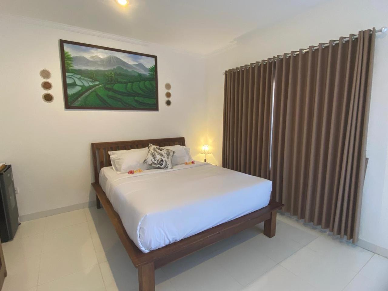 Manis Guest House 세미냑 외부 사진